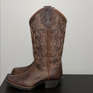NEW SHYANNE WOMEN'S JESSE COWBOY WESTERN BOOTS - SQUARE TOE SIZE 7